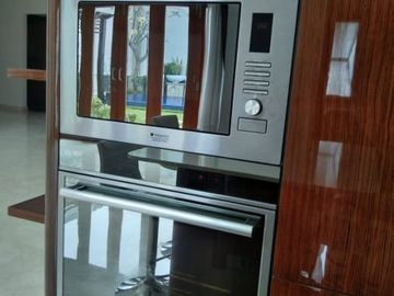 DIJUAL RUMAH MEWAH CILANDAK JAKARTA SELATAN LUAS 500 SEMI FURNISHED BRANDED HIGH END SIAP HUNI TERAWAT ASRI BAGUS NYAMAN