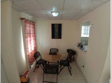 ALQUILER Y VENTA CASA EN ARRAIJN LAGO EMPERADOR