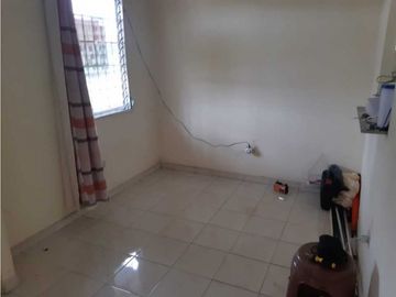 ALQUILER Y VENTA CASA EN ARRAIJN LAGO EMPERADOR
