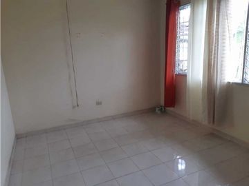 ALQUILER Y VENTA CASA EN ARRAIJN LAGO EMPERADOR