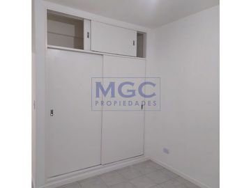 ALMAGRO - VENTA -    3 AMB. APTO PROF.   - COCHERA FIJA - RETASADO!!!!!!