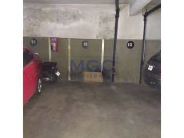 ALMAGRO - VENTA -    3 AMB. APTO PROF.   - COCHERA FIJA - RETASADO!!!!!!