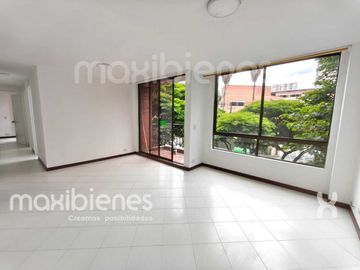 apartamento en arriendo en calasanz. Cod A72299