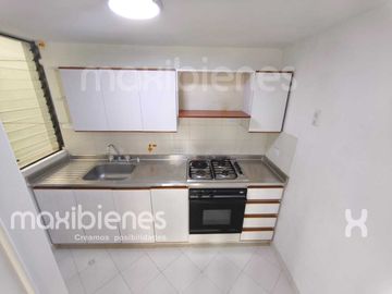 apartamento en arriendo en calasanz. Cod A72299