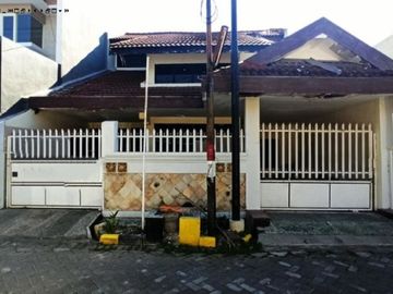 Rumah Sutorejo Selatan SIAP HUNI, Row 2.5 mobil
