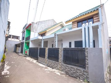 Rumah Strategis 14 Menit ke RSUD Pasar Minggu LT 102 Bisa KPR J-48248