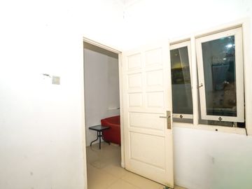 Rumah Strategis 14 Menit ke RSUD Pasar Minggu LT 102 Bisa KPR J-48248