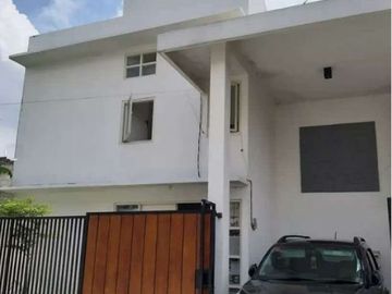 Rumah De Alamuda Residence Wiyung Surabaya