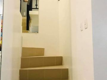 Three Bedroom House for SALE in Brgy. Cuayan Angeles City Near Clark with pool