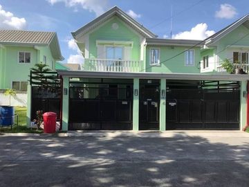 Three Bedroom House for SALE in Brgy. Cuayan Angeles City Near Clark with pool