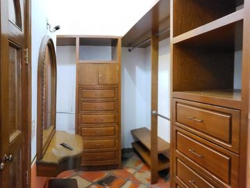 VENTA DE HERMOSA CASA EN LOMAS TRUJILLO