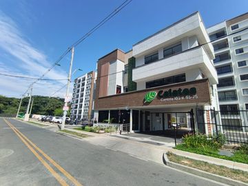 apartamento en arriendo en el vivero. Cod A127497
