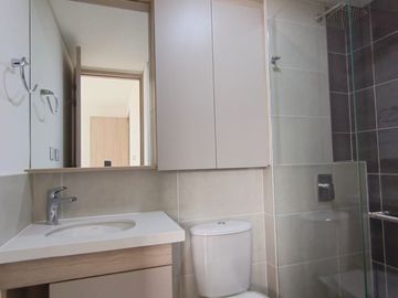 apartamento en arriendo en el vivero. Cod A127497
