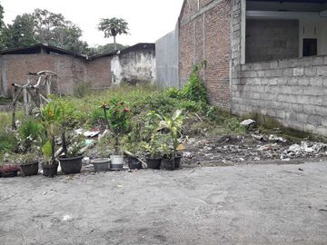 Rumah siap bangun barat Puskesmas Mlati Sleman Yogyakarta