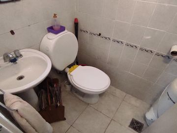 Depto.tipo casa de 6 ambientes en Venta en Almagro