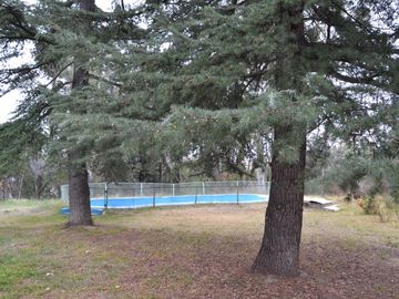 Excelente oportunidad Casa hermosa y pileta con terreno parquizado de 15.000 m2 en el &quotCristo Blanco" de Maipu.