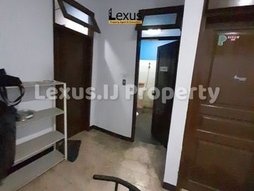 DIJUAL Rumah + kos2an di Meruya Kembangan Jakarta Barat