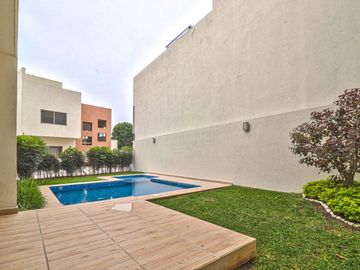 Casa en Condominio en Lomas de Cuernavaca Temixco - CAEN-1009-Cd*