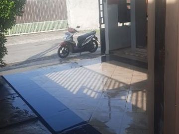 Rumah dijual baturan fajar indah