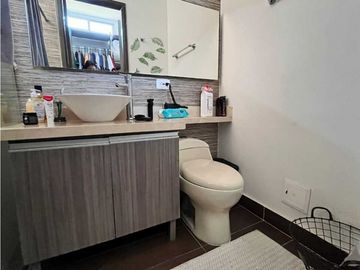 SE VENDE HERMOSO APARTAMENTO EN VILLA SANTOS