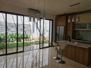 Rumah Lokasi Strategis Di Cipinang Muara S6054