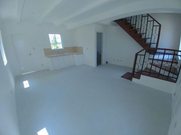Cara Unit with Carport and Balconu in Camella/ Lessandra Pili - Dave