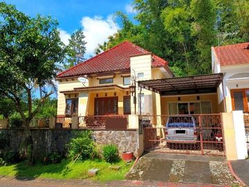 Rumah Bagus Luas 340 di Villa Puncak Tidar kota Malang