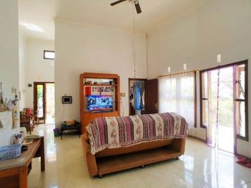 Rumah Bagus Luas 340 di Villa Puncak Tidar kota Malang