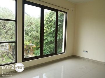 Dijual Rumah Serenade Lake Gading Serpong Tangerang Murah Bagus Strategis