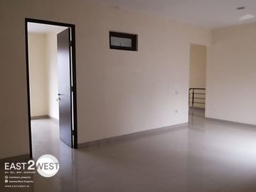 Dijual Rumah Serenade Lake Gading Serpong Tangerang Murah Bagus Strategis
