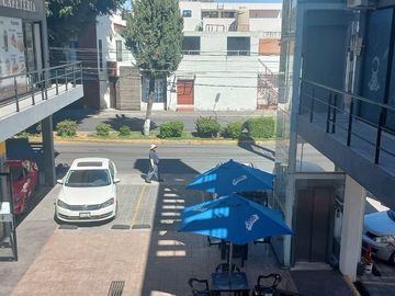 LOCAL EN VENTA POR PLAZA KRYSTAL, EN PLAZA ALAMOS, PRADOS AGUA AZUL PUEBLA