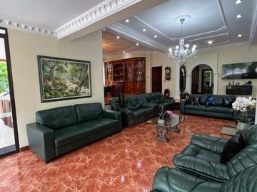 casa condominio en venta en pance. Cod V14226