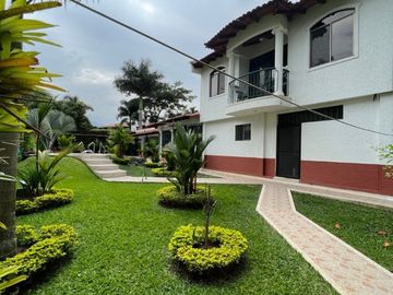 casa condominio en venta en pance. Cod V14226