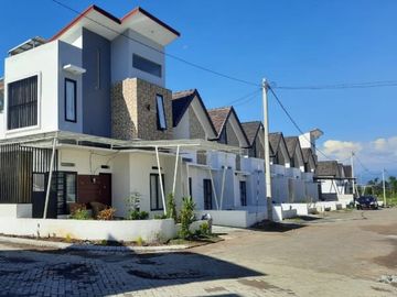 Rumah 2 Lantai Murah di Malang