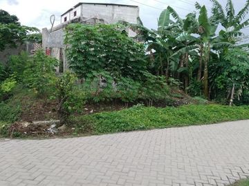 Dijual Rumah Hitung Tanah Di Perum Adiyasa
