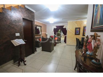 VENTA DE CASA EN BRISAS DEL GOLF PASEO DEL NORTE $450,000 #521
