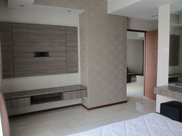 Disewakan Apartemen Royal Mediterania Garden Residences, 3BR Furnish
