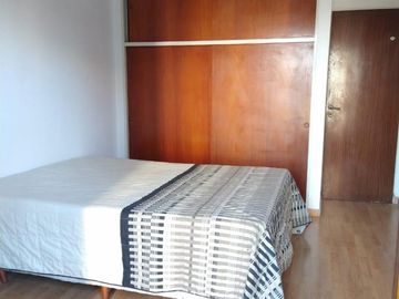 Hermoso Ph 3 Amb Al Frente Con Balcón - Terraza - Parrilla - 2 piso por escalera