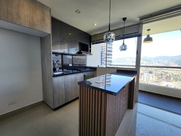 apartamento en arriendo en loma del indio. Cod A9434010