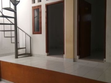 rumah SECOND BISA KPR di puri cipageran cimahi