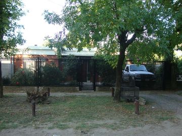 Casa - Burzaco