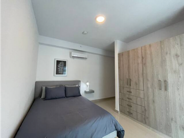 SEA CONFIABLE VENDE O ALQUILA PH 43 GREEN VIEW AVENIDA BALBOA