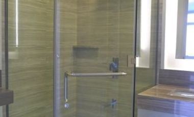Condominium 2 Bedroom: 2 Bedrooms Condo For Sale in The Proscemium lincoln Tower Rockwell Makati City