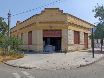 Casa en Venta en Sargento Aldea / Metro Ñuble