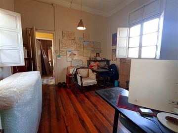 Casa en Venta en Sargento Aldea / Metro Ñuble