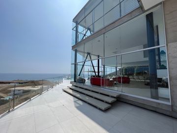 MARAVILLOSA CASA DE PLAYA EN VENTA, PLAYA POSEIDÓN, PUCUSANA