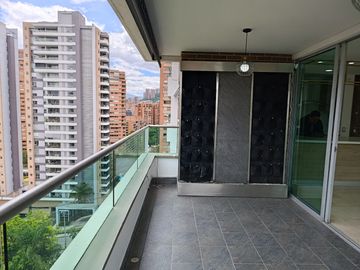 apartamento en arriendo en seleccionar barrio. Cod A9433741