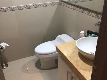 OPORTUNIDAD HERMOSO DEPARTAMENTO EN QUITO TENIS