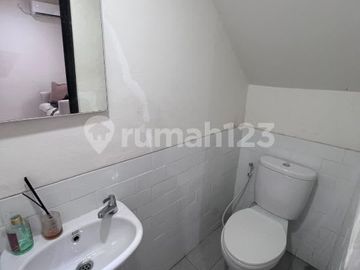 Disewakan Rumah Furnish di Cendana Parc A Tipe 1