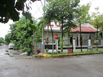 Rumah Hook Jambangan Sawah (Palm Spring Regency)